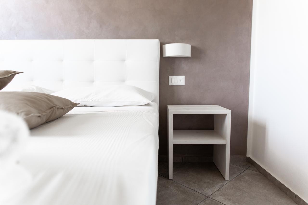 Bed & Breakfast 5 Elementi
