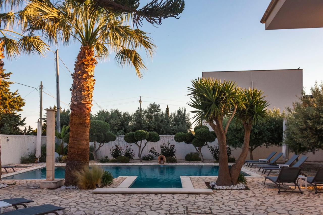 Bed and breakfast 5 Elementi
